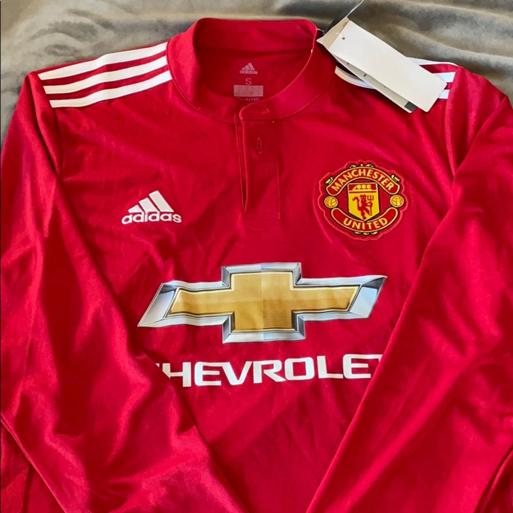Manchester United Long-sleeve + Short sleeve Kit